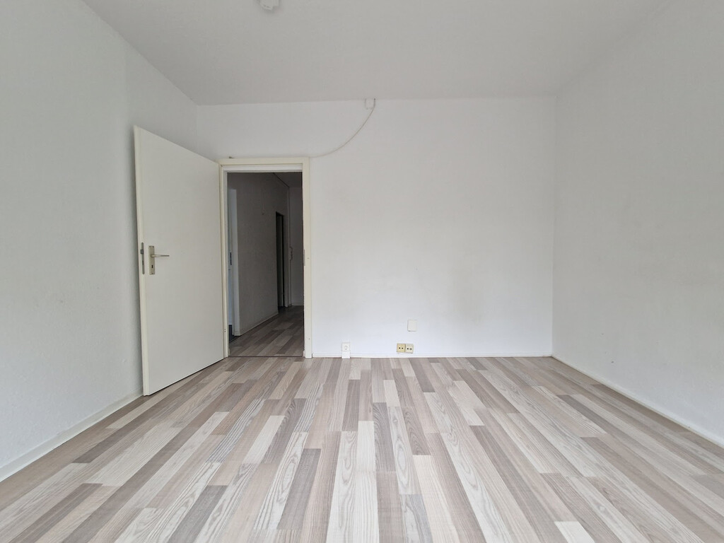 Albert-Einstein-Straße 18, 06122 Halle (Saale)