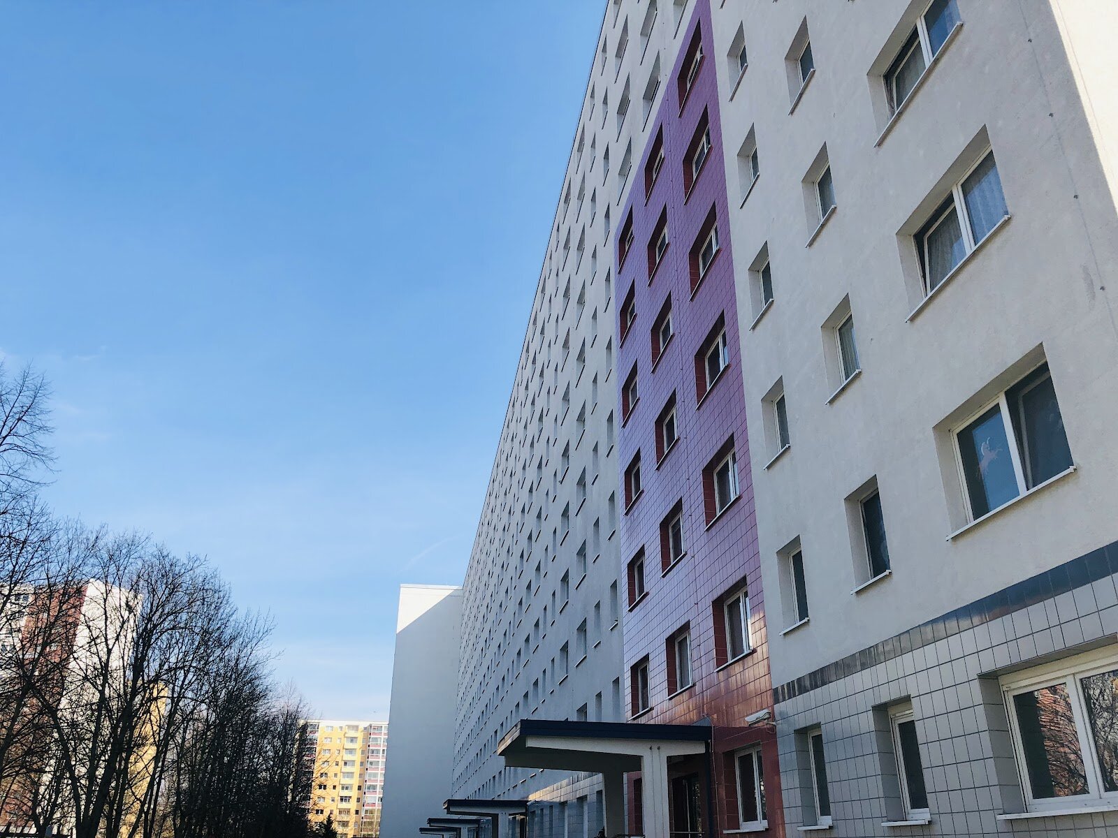 Albert-Einstein-Straße 28, 06122 Halle (Saale)