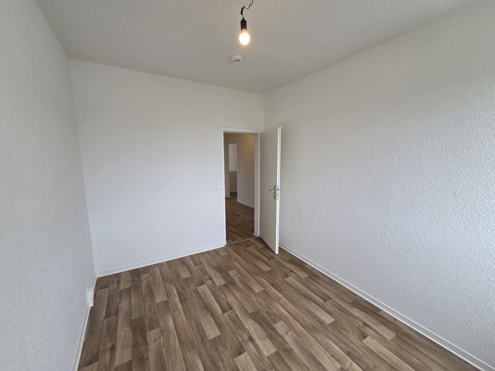 Friedrich-Engels-Ring 59, 15562 Rüdersdorf bei Berlin