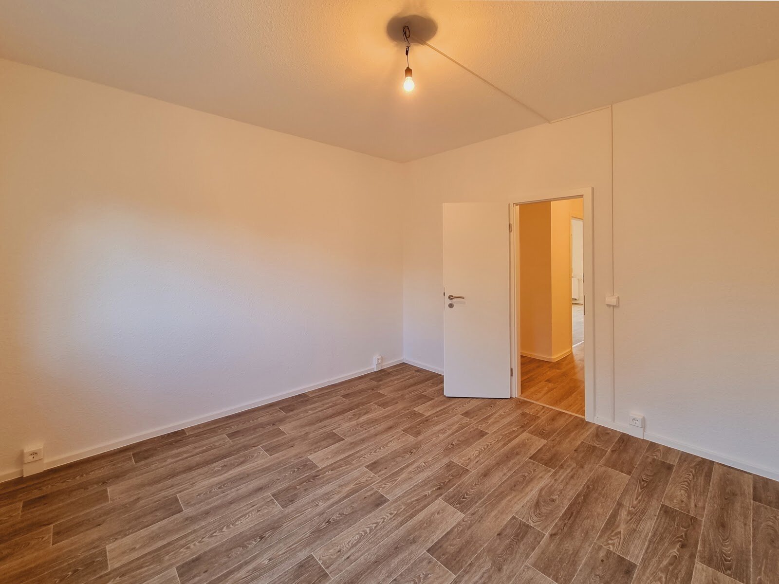 Herzogswalder Straße 24, 01169 Dresden