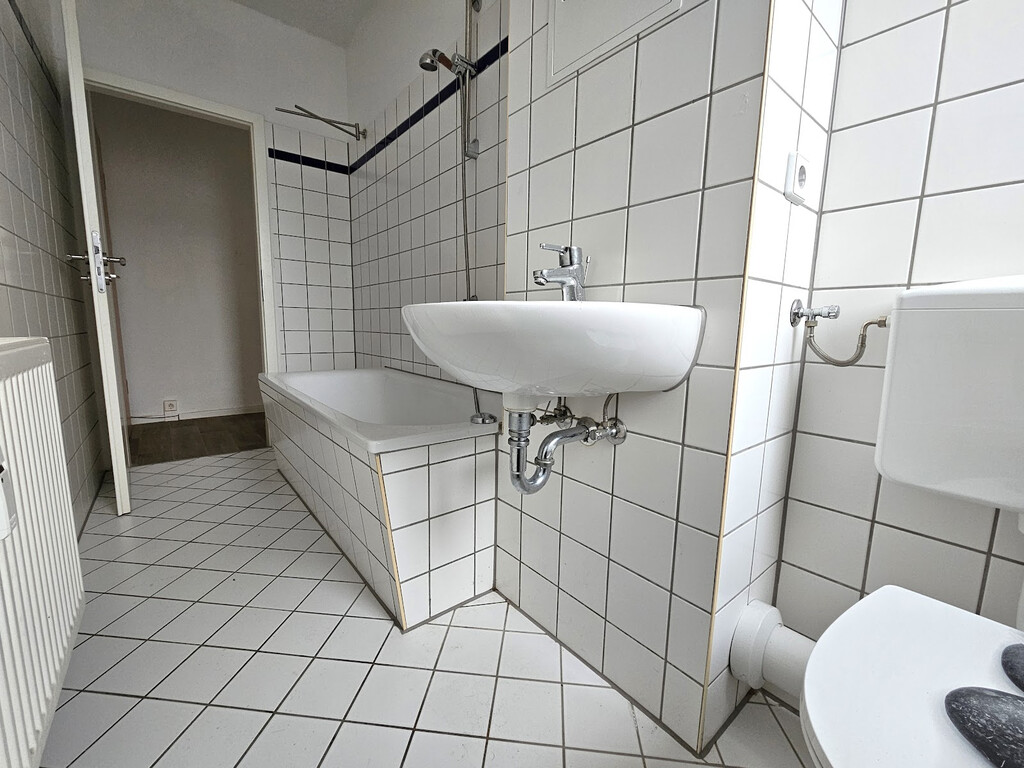 Ufaer Straße 9, 06128 Halle (Saale)